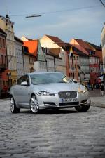 Jaguar XF 2011 года